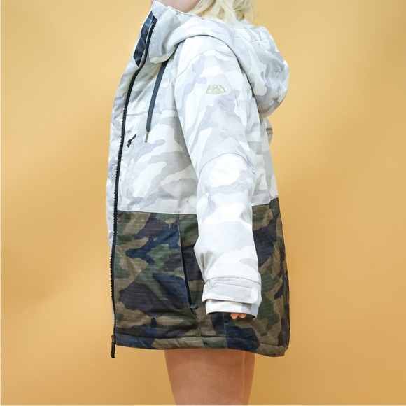 🏂❄️Women's Athena Jacket-  Small (NWOT)🏂❄️ - Picture 2 of 14